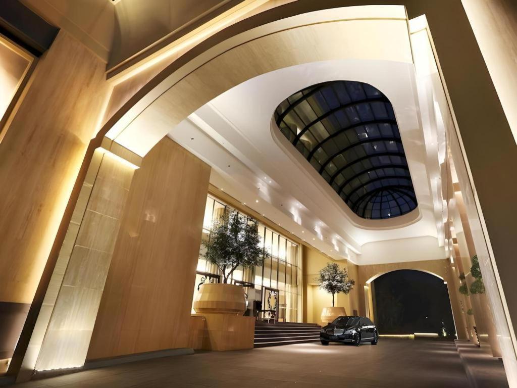 Hotel Tentrem Yogyakarta Exterior photo