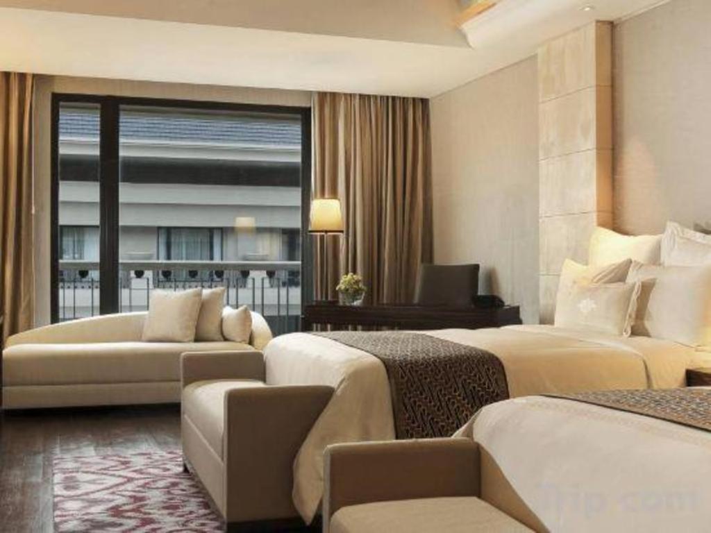 Hotel Tentrem Yogyakarta Exterior photo