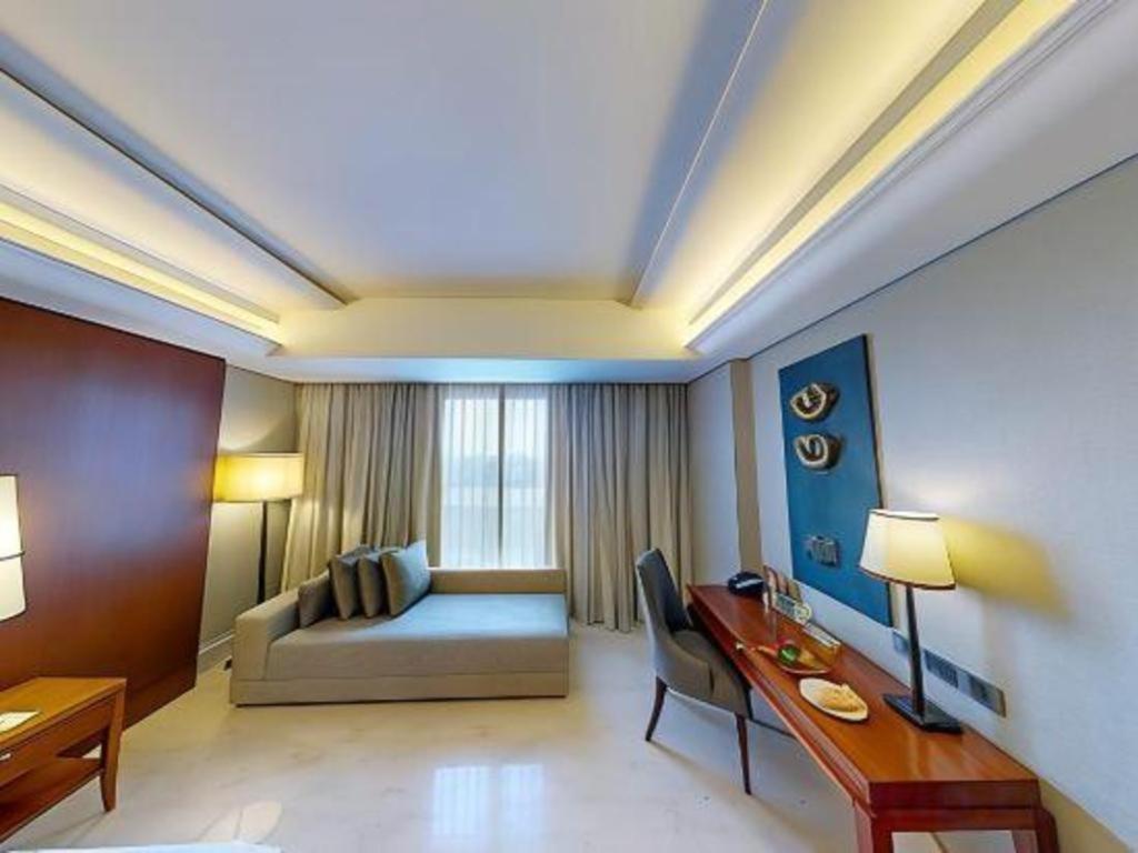 Hotel Tentrem Yogyakarta Exterior photo
