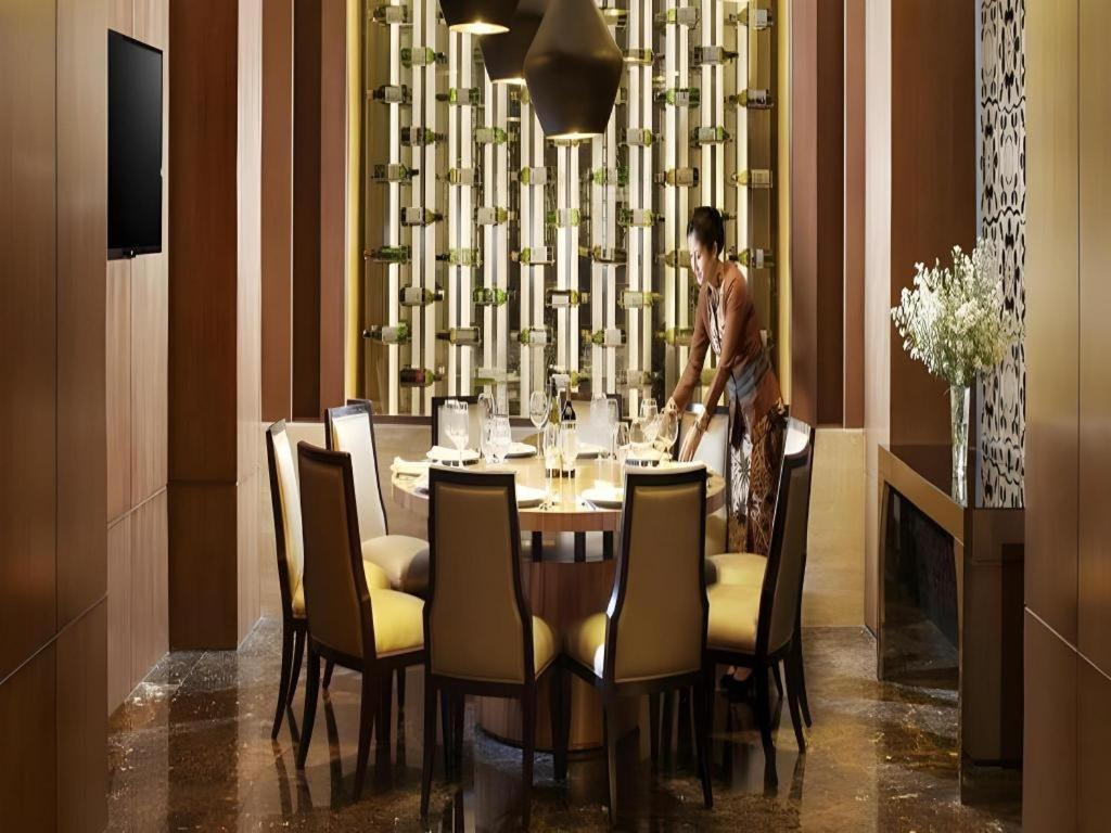 Hotel Tentrem Yogyakarta Exterior photo